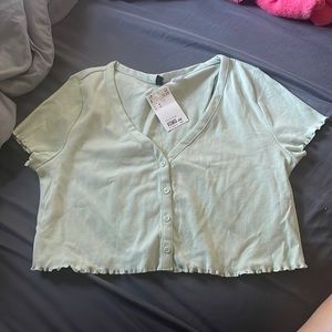 H&M Mint Green Buttoned Crop Top